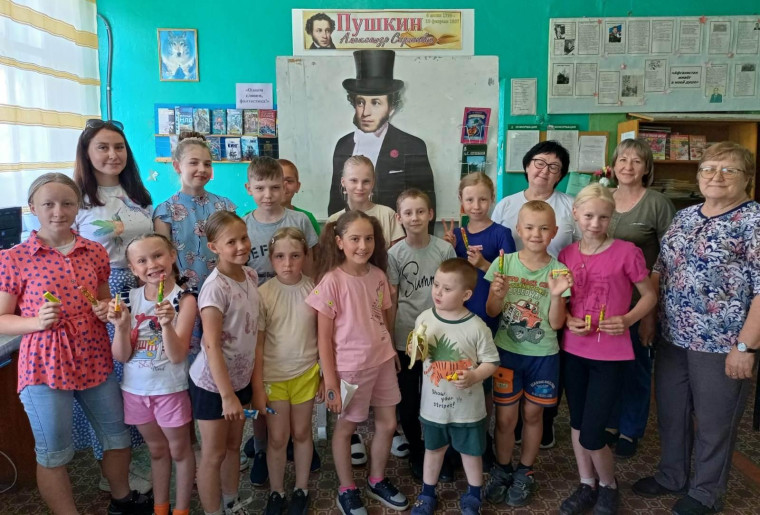 Единый день действий "День Пушкина" в лагере "Березка" при Новоникулинской средней школе.
