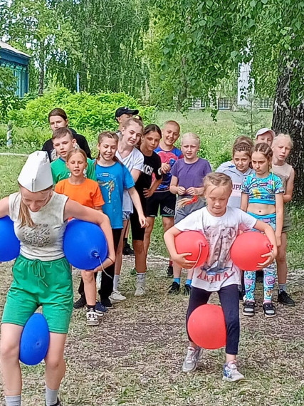 Лагерь "Березка" при Новоникулинской средней школе принимает гостей.